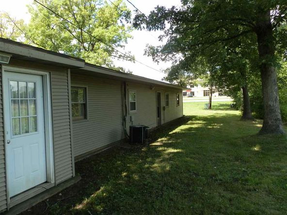 4245 Fox Hills Dr, Janesville, WI 53546